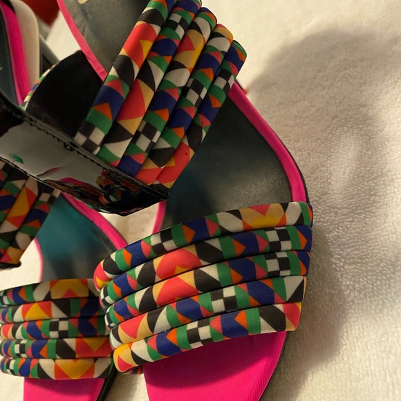 Brand New Super Stylish Heels By GX / Gwen Stefani - Size 6 1/2 - box 4 - Picture 3 of 9